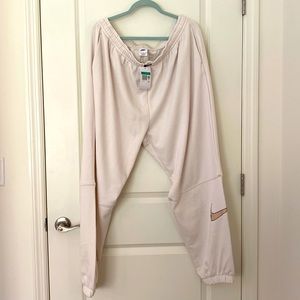 Oversized fit high-rise Nike sweats